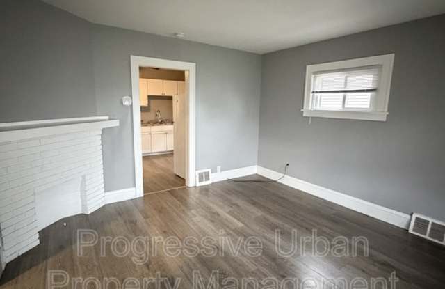 4911 East 108th Street - Upstairs Gallery 3