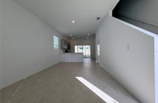 2942 Skyline Loop Gallery 3