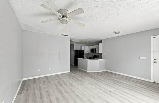 5201 S MACDILL Avenue Gallery 4
