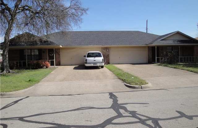 2300 Kirby Lee St photos photos