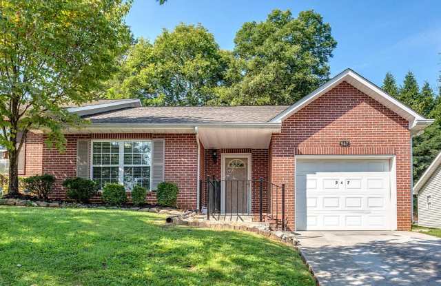2bd/2ba end unit available now! photos photos 2bd/2ba end unit available now! photos photos