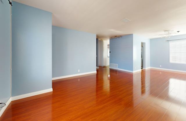 Spacious 5-Bedroom Family Home Available for Long Term Rent! photos photos