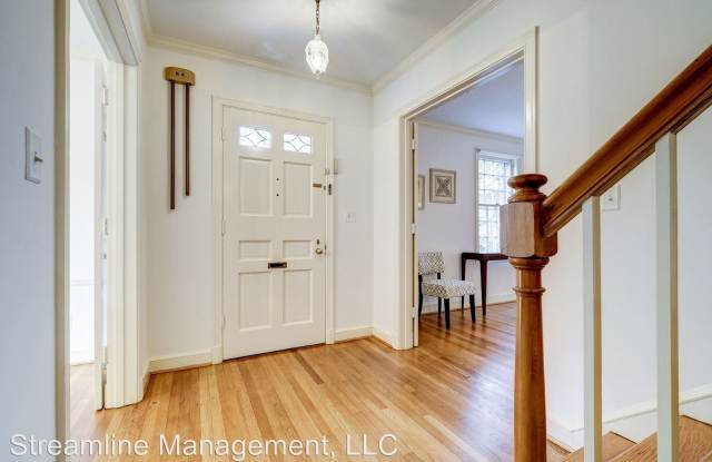 6623 32nd Street, NW Gallery 3