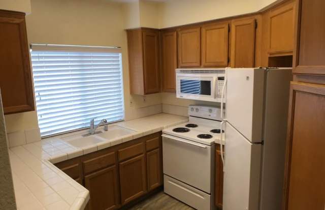 7274 Shoreline Dr. #115 Gallery 3