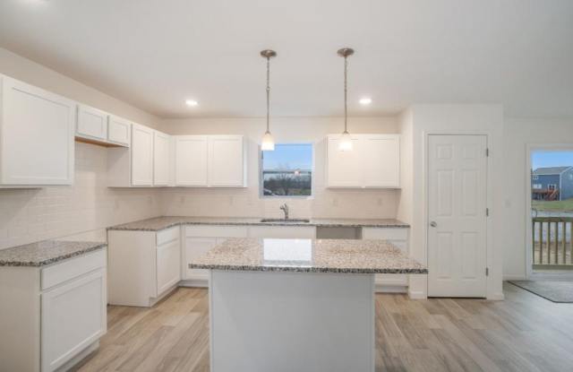 1 Month FREE Rent! Applied to Your First Full Month. Terms & Conditions Apply. Gallery 4