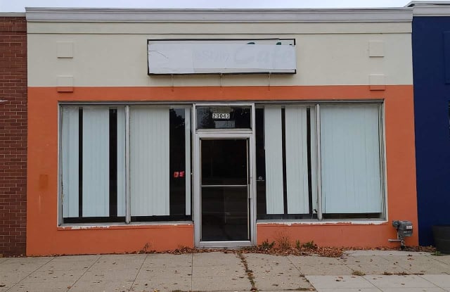 23043 Gratiot - 23043 Gratiot Ave, Eastpointe, MI 48021