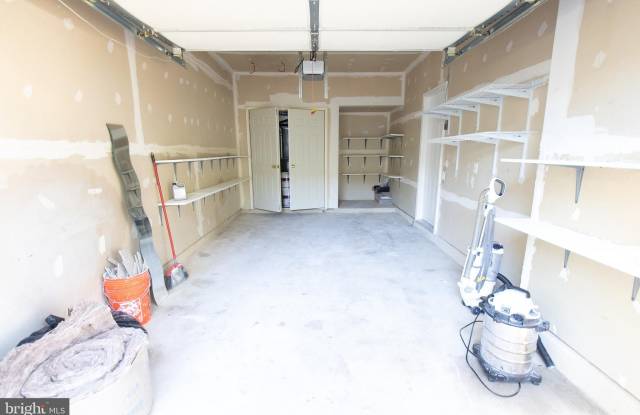 43786 VIRGINIA MANOR TERRACE Gallery 2