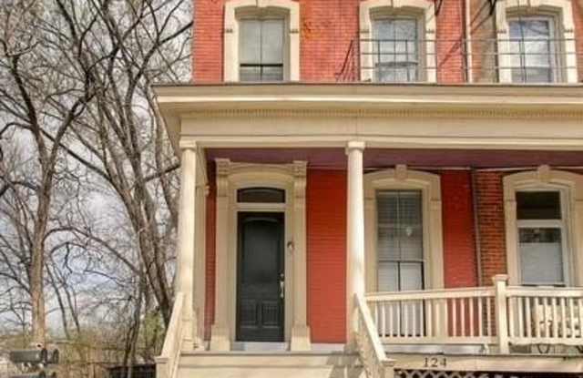 124 Parker Street photos photos