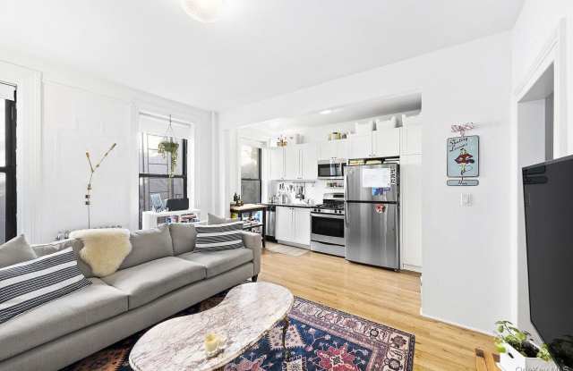 605 VANDERBILT Avenue photos photos
