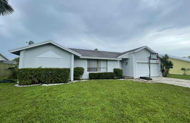 19473 Hampton Drive Gallery 2