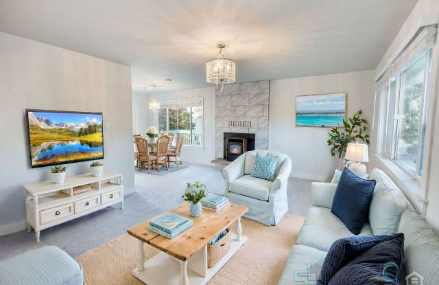 Charming Seaside Home.. Spacious 3 bedroom, 2 bathrooms!!! photos photos