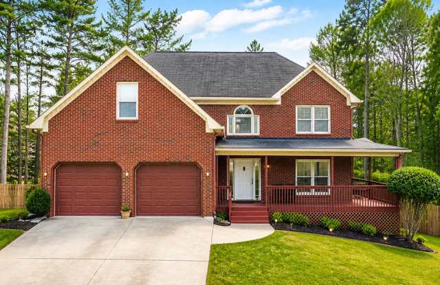 Beautiful 4BR Home In Established Neighborhood. photos photos