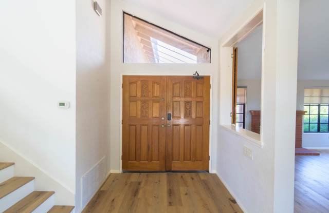 11735 Timberlake Drive Gallery 3