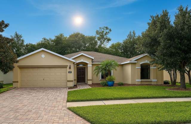 Luxury Living in SummerGlen – Updated 3-Bed + Bonus Room with Private Outdoor Retreat photos photos