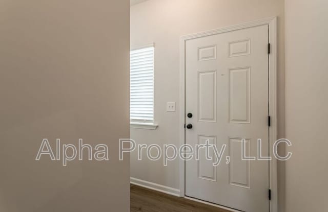 12 Lone Cypress St Gallery 3