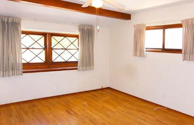 8948 Dempsey Avenue Gallery 2