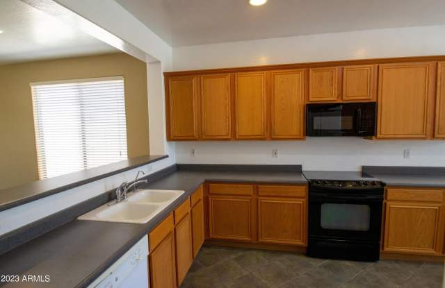3381 W THOREAU Lane photos photos