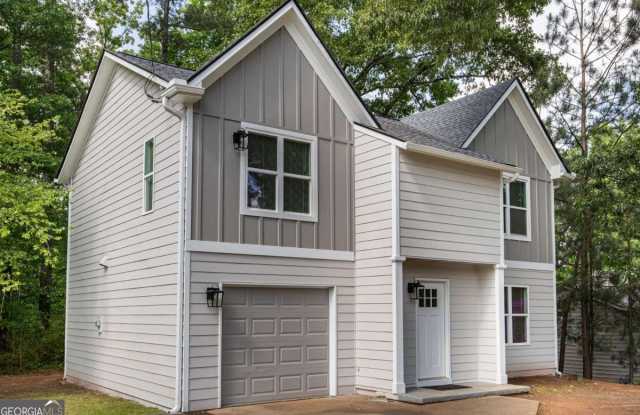 6898 Babbling Brook Drive Gallery 2