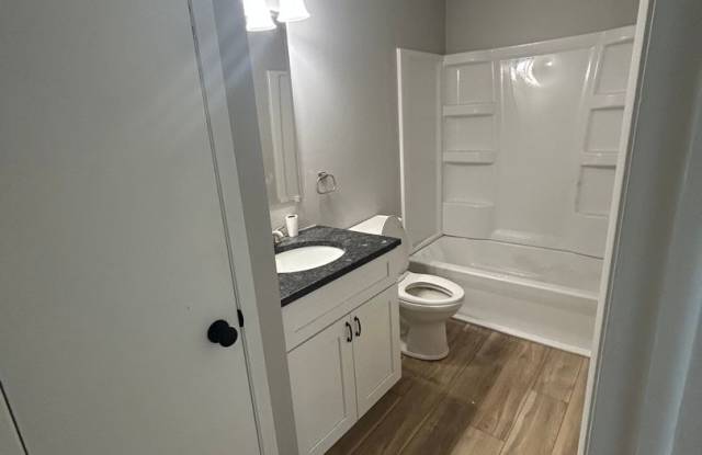 Norwalk Apartment Gallery 2