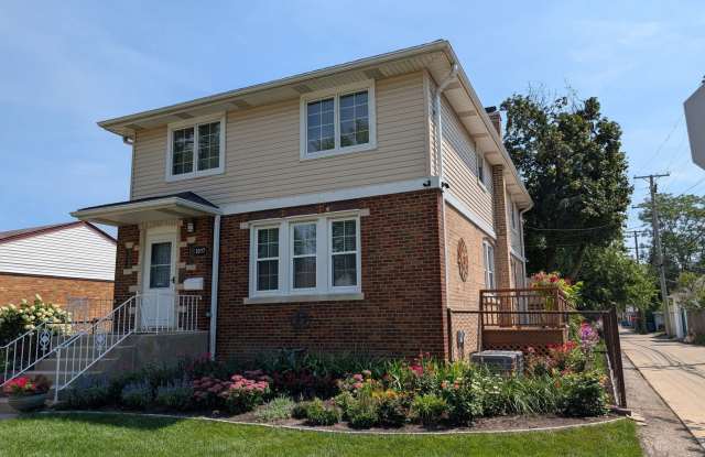 3017 Pearl Street unit: 2 photos photos