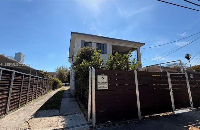 168 NW 53rd St photos photos