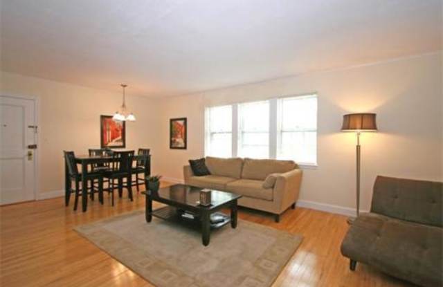 9 Hammond Pond Pkwy. photos photos