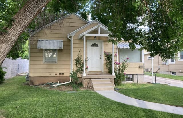 2637 Kenwood St. photos photos