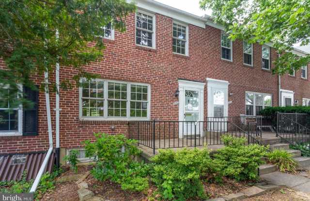 8107 CLYDE BANK ROAD Gallery 2