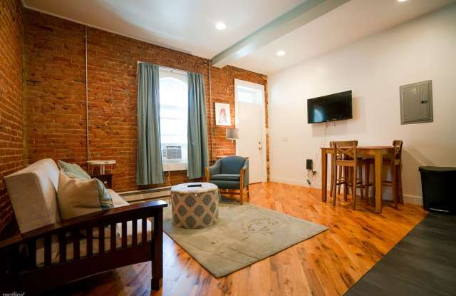 353 Elati St Gallery 4