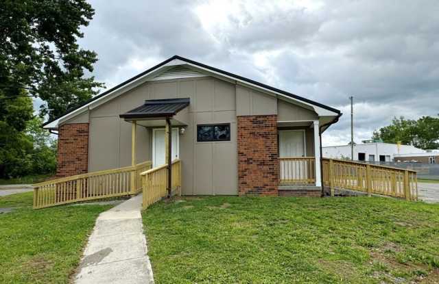 96 lamplighter rd. Gallery 3