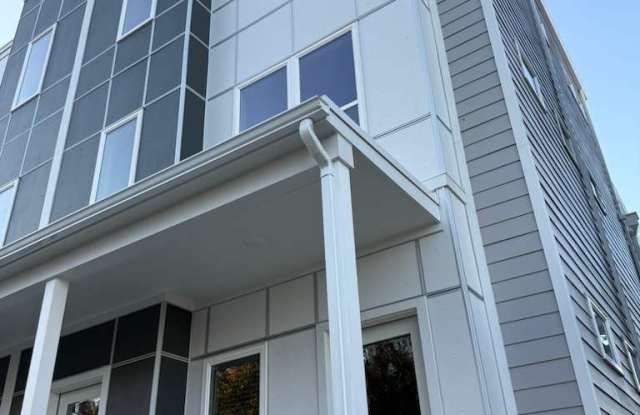 909 Bainbridge St. photos photos