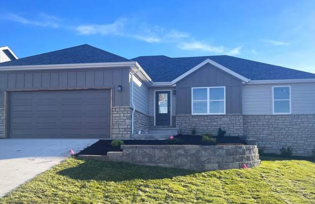 Like New 3 Bedroom Home - Hills of Olde Savannah photos photos Like New 3 Bedroom Home - Hills of Olde Savannah photos photos