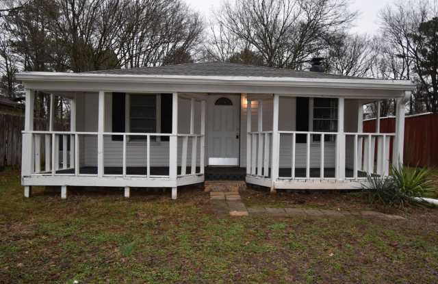 3 Bedroom Pet Friendly Home For Rent! photos photos 3 Bedroom Pet Friendly Home For Rent! photos photos