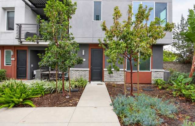 Elevated Living in Paseo Del Mar Gallery 4