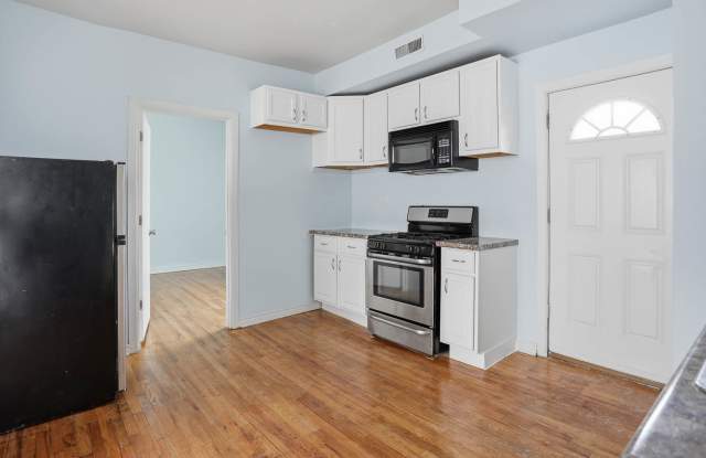 3436 West Huron Street - 2W photos photos