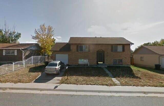 14910 Robins Drive photos photos