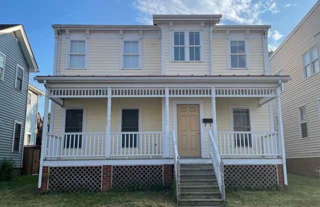 Coming Soon! | Spacious 4-Bedroom Home | Close to VCU photos photos