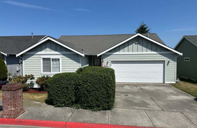 3 Bed/2 Bath Quiet Living, Pet Friendly, Nearby Park, Greenbelt, More! photos photos