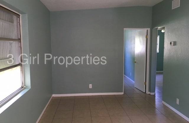 15134 Waverly Street Gallery 2