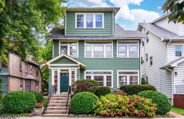 185 Broad St photos photos