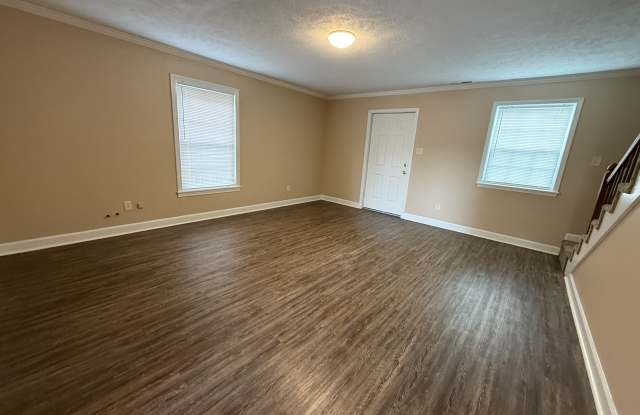 226 Hickory Trail - 1 Gallery 2