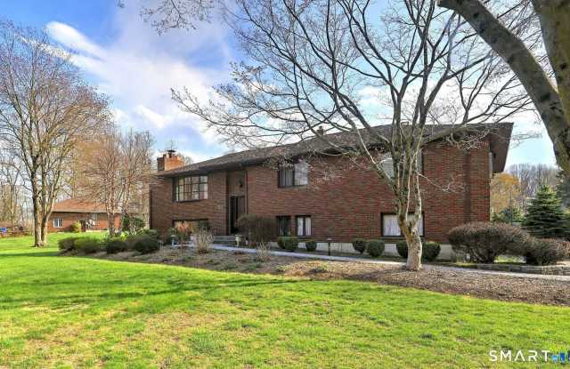 4565 Madison Avenue photos photos