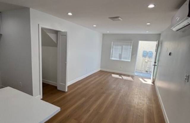 319 E. 106th St. - 317 1/4 Gallery 2