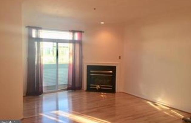 10310 ROYAL WOODS COURT Gallery 4