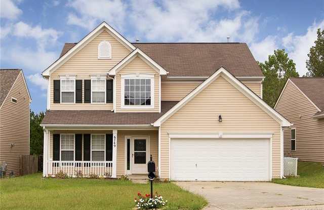 6749 Sequoia Hills Drive - 6749 Sequoia Hills Drive, Harrisburg, NC 28075