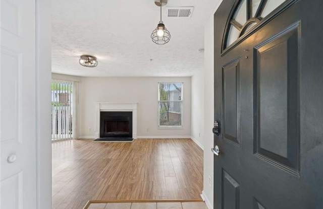 1465 Keys Crossing Drive NE Gallery 2