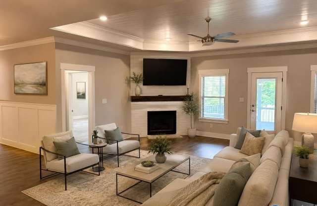 111 Farmall Lane Gallery 2