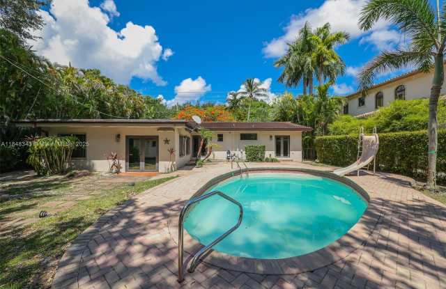 7620 SW 59th Ave photos photos