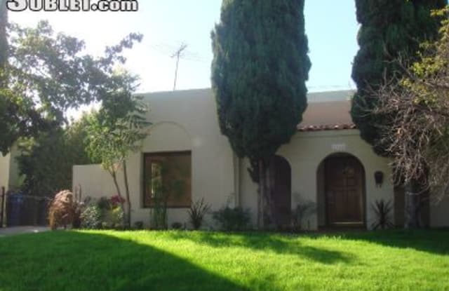 1011 Ridgeley Drive - 1011 South Ridgeley Drive, Los Angeles, CA 90036