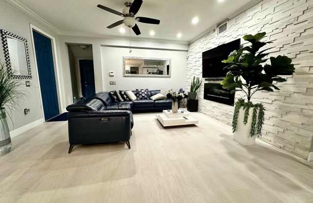 4720 Mimosa Place photos photos